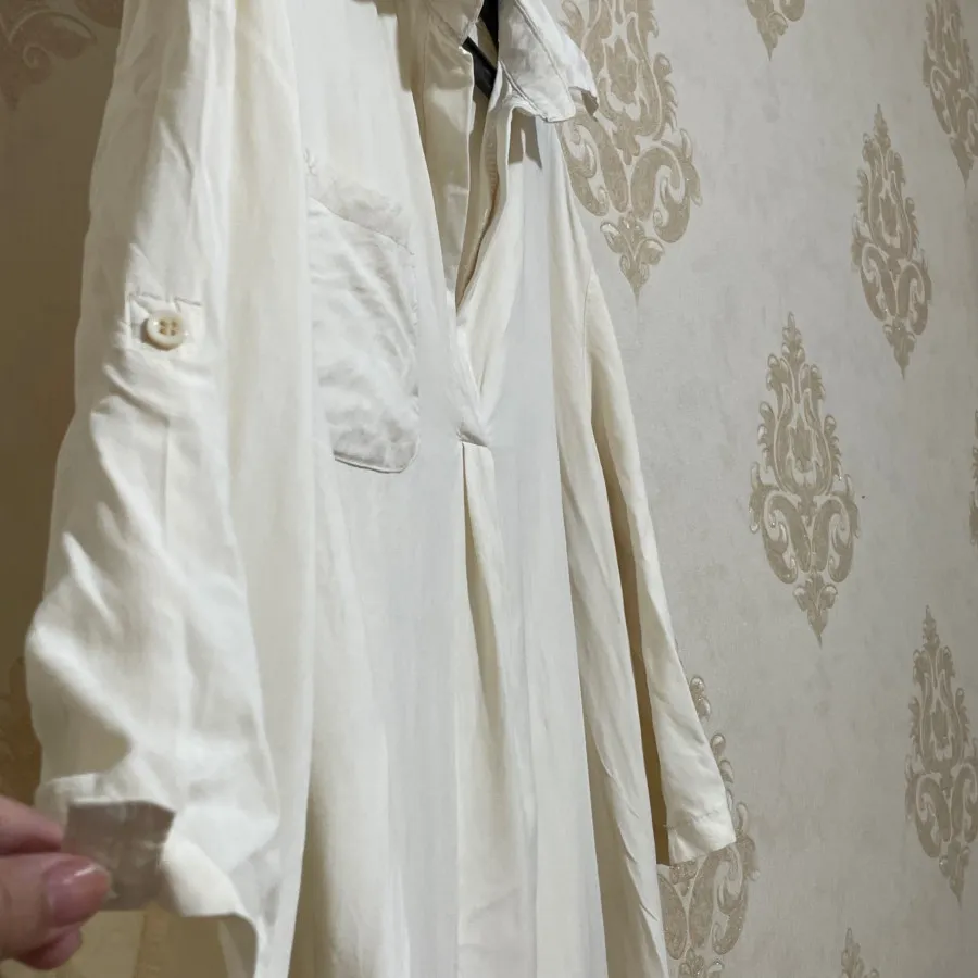 مانتو جلو بسته نخ