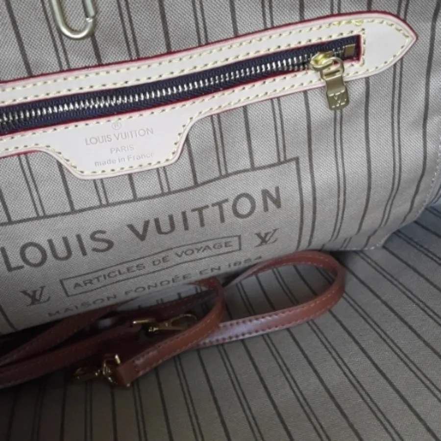 کیف برندLV لوییس ویتون