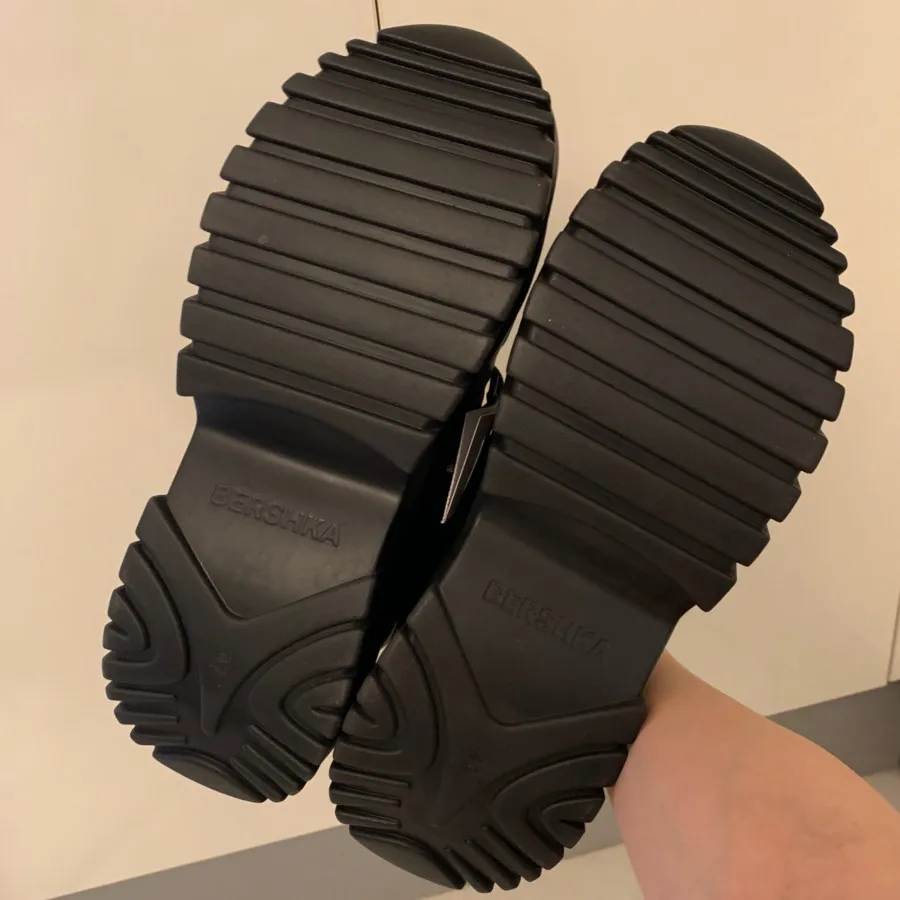 کتونی اورجینال برشکا