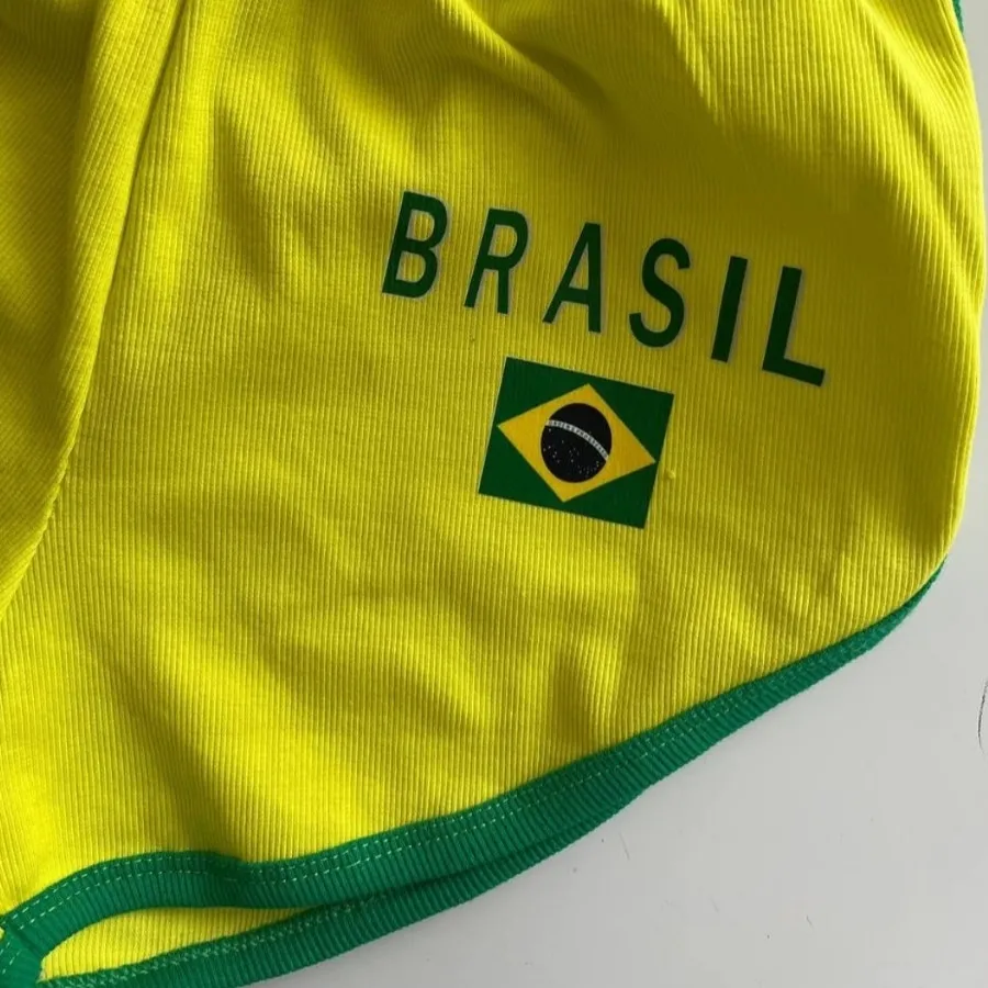 ست تی شرت و شورتک برزیلی