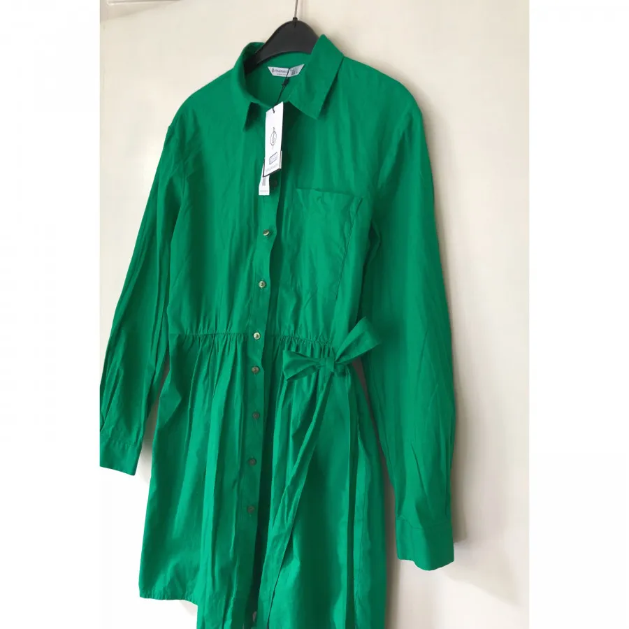 مانتو Stradivarius