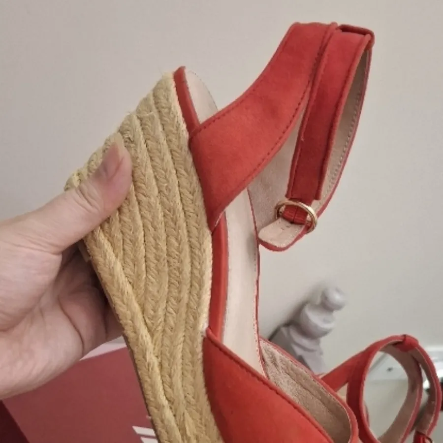 کفش تابستانی