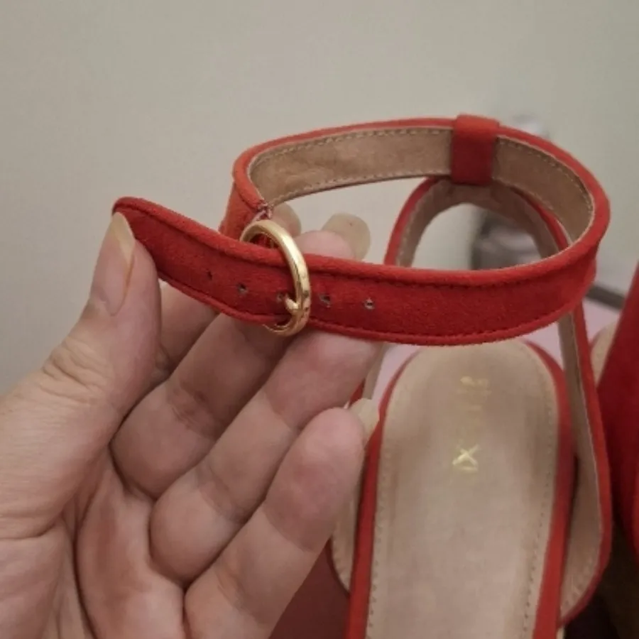 کفش تابستانی