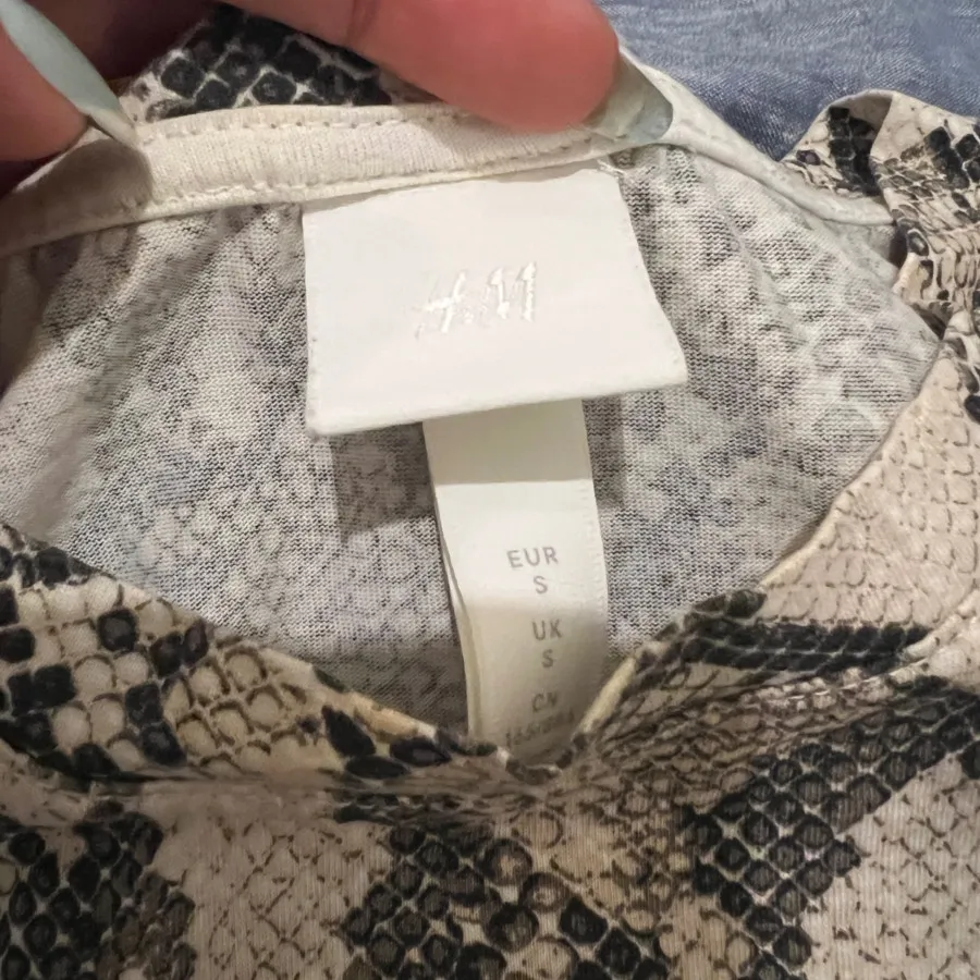 تیشرت دخترونه خیلی شیک