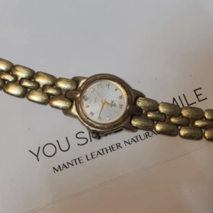 ساعت آنتیک سوییسی اصل