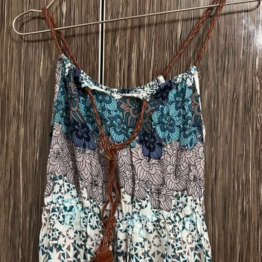 پیرهن ساحلی