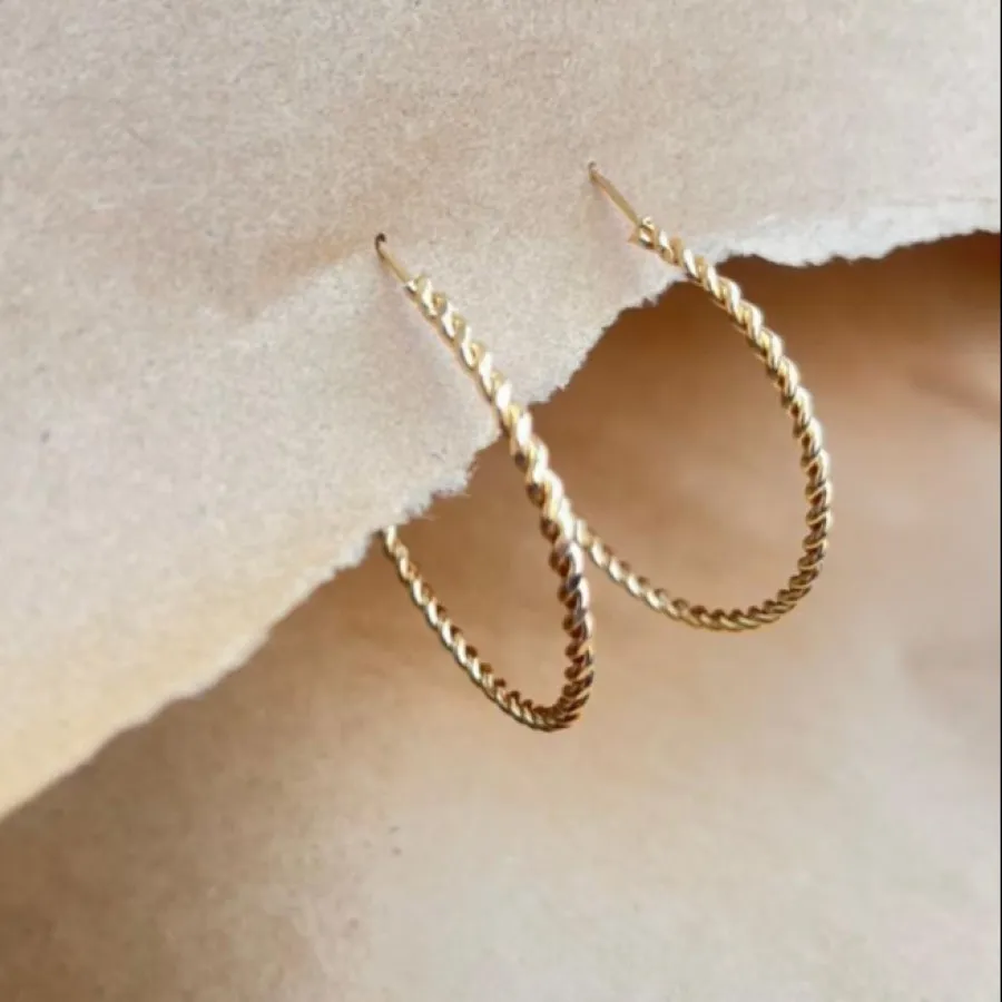 گوشواره حلقه ای طرح بافت