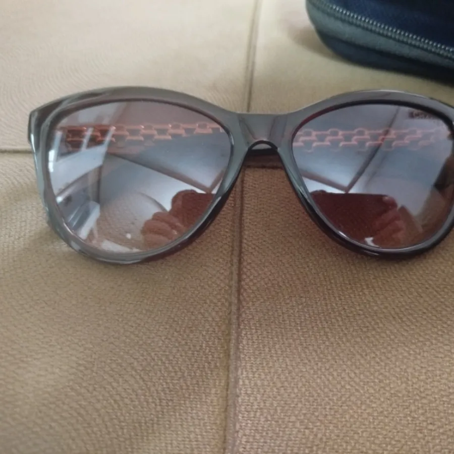 عینک آفتابی