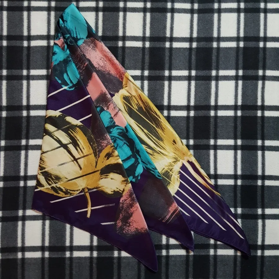 روسری(104 در 104 سانت)