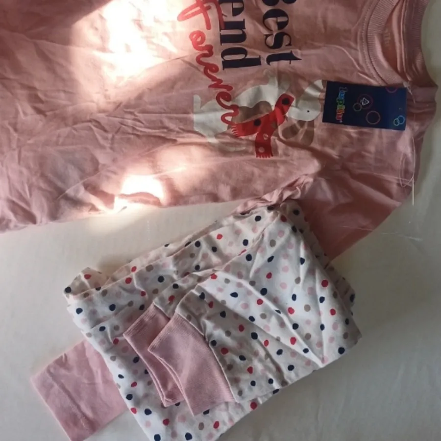 ست خونگی دخترونه