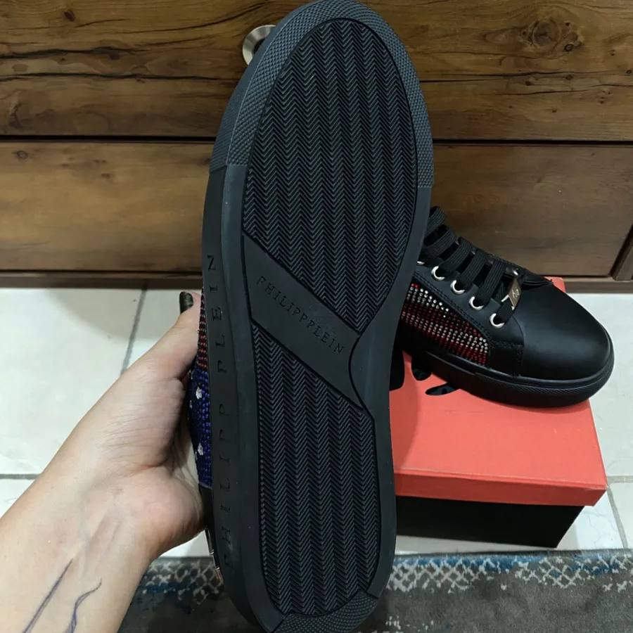 کتونی فلیپ پلین