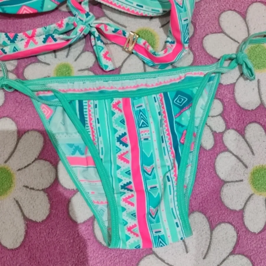 ست مایو دو تکه