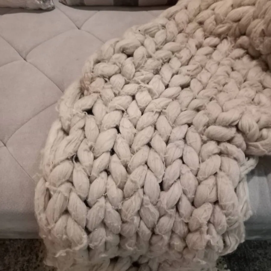 شال مبل بافت