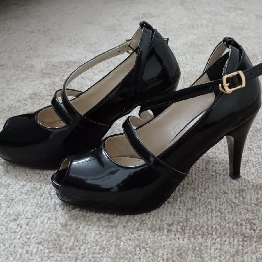 کفش مجلسی زنانه