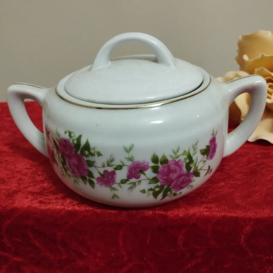 قندان گلسرخی