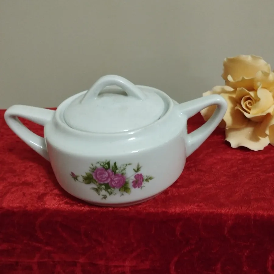 قندان گلسرخی