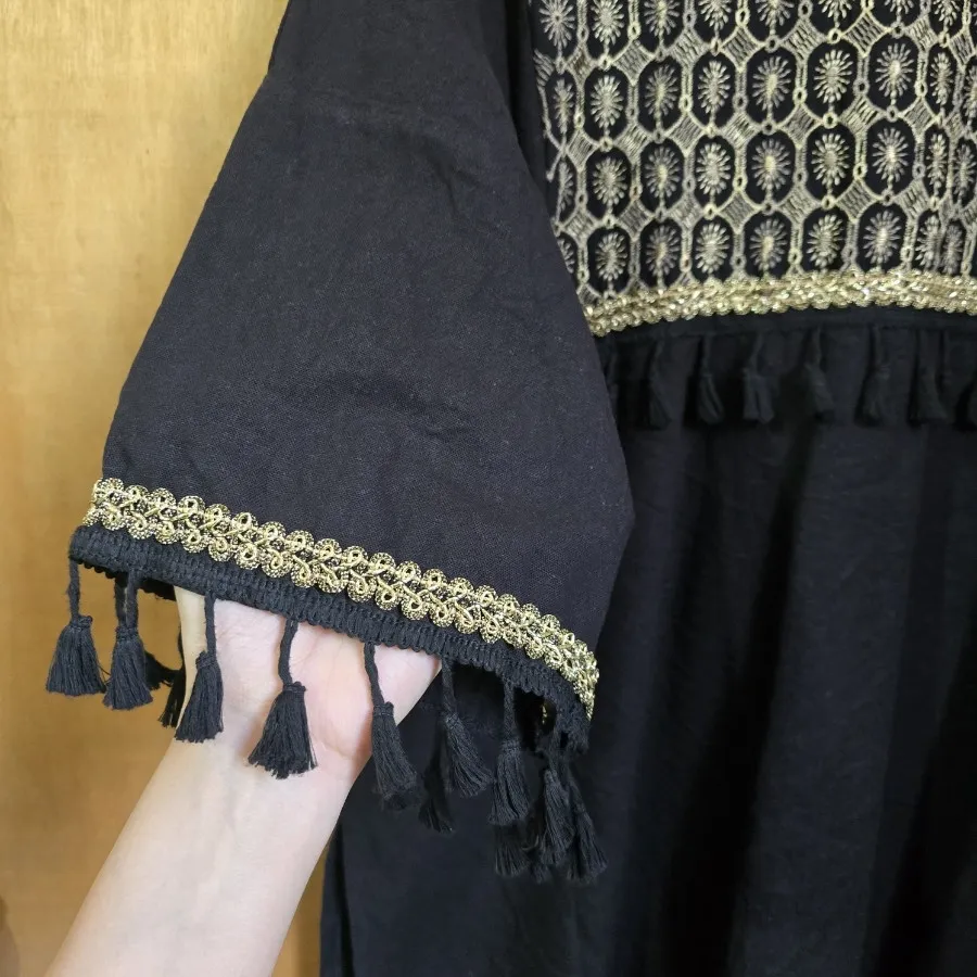 مانتو مشکی جلو بسته