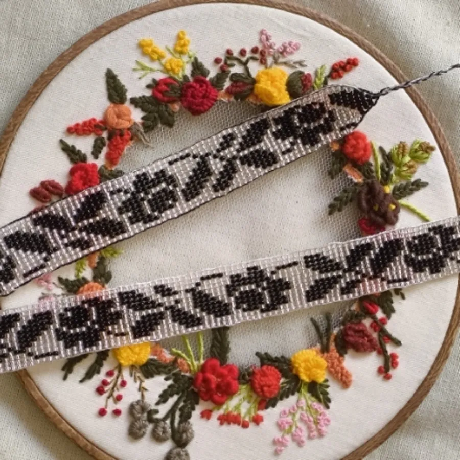 دستبند و گردنبند میوکی