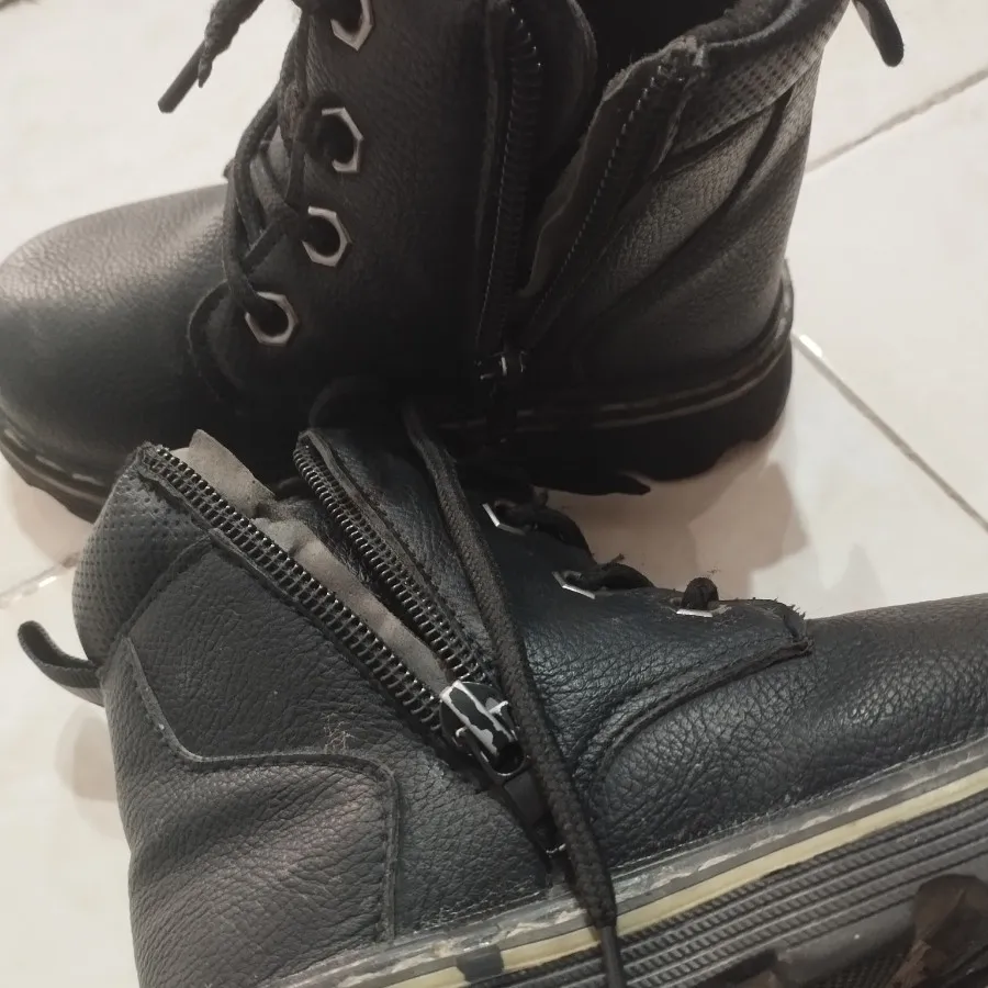 نیم بوت بچگانه