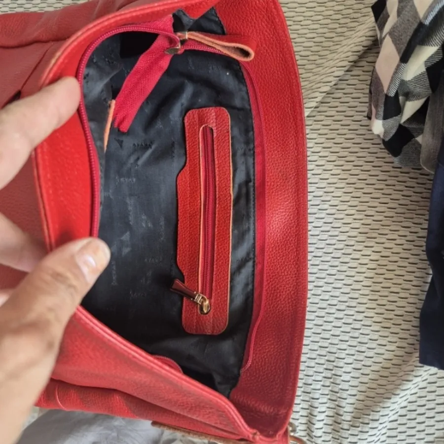 کیف شیک قرمز خوشرنگ