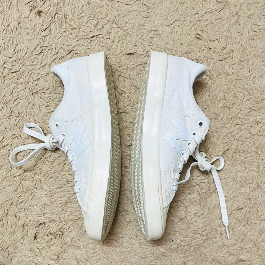 کفش نیوبالانس