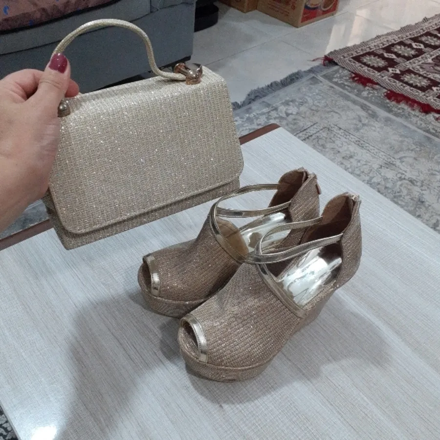 کیف و کفش براق