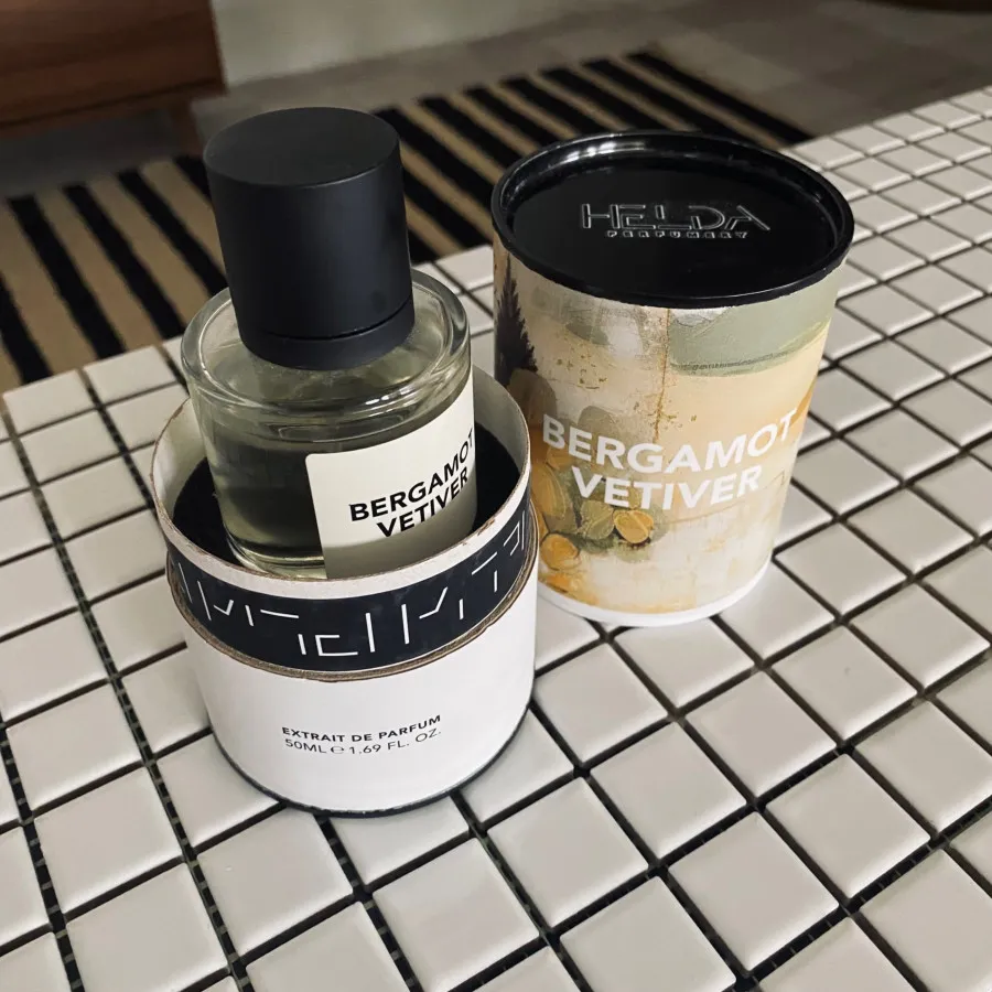 عطر دستساز هلدا