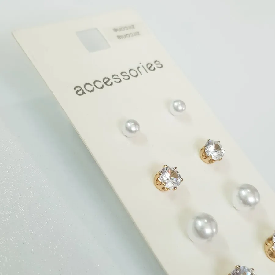 پک گوشواره میخی طلایی