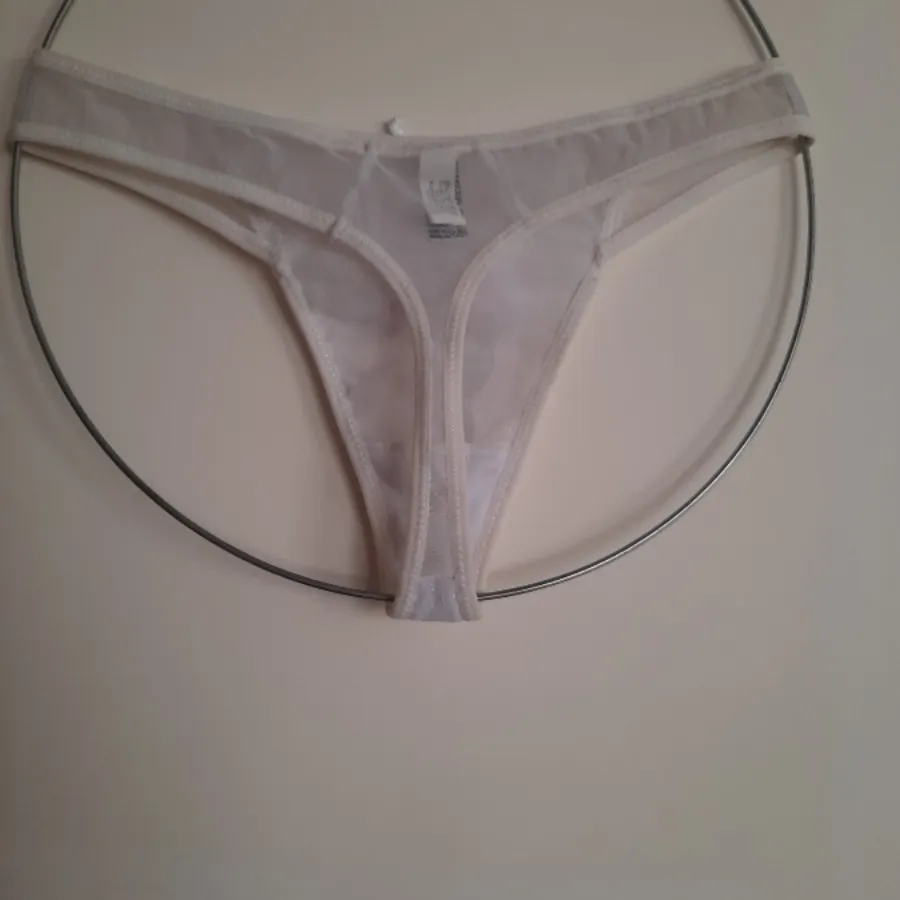 شورتهای بگلس