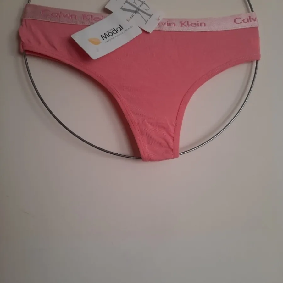 شورت کلوین کلاینck