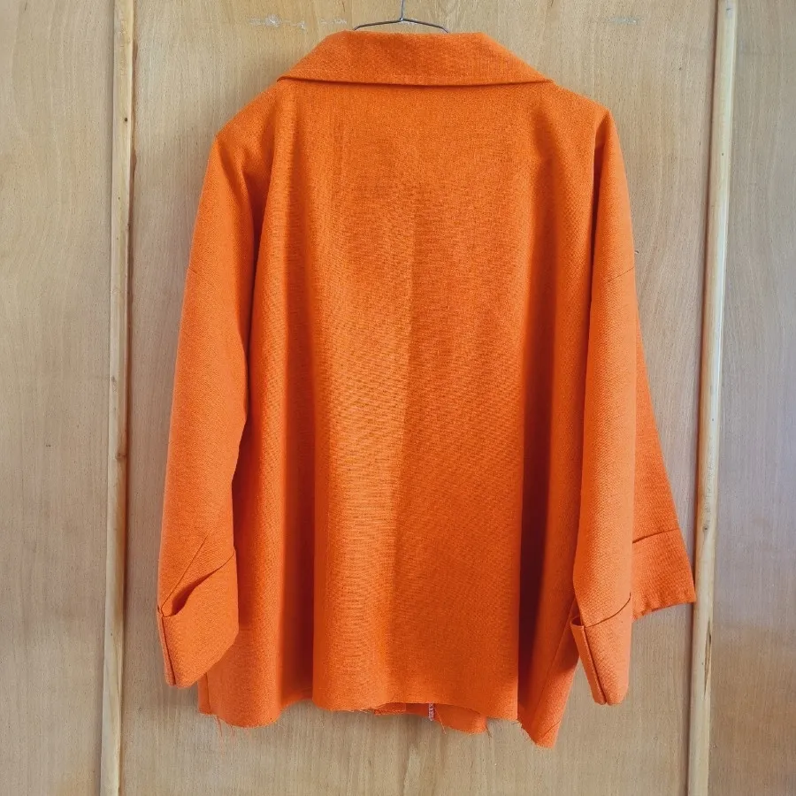 کراپ کت لینن نارنجی