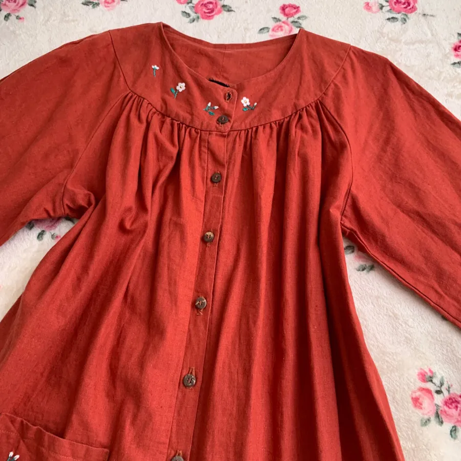 مانتو گلدوزی