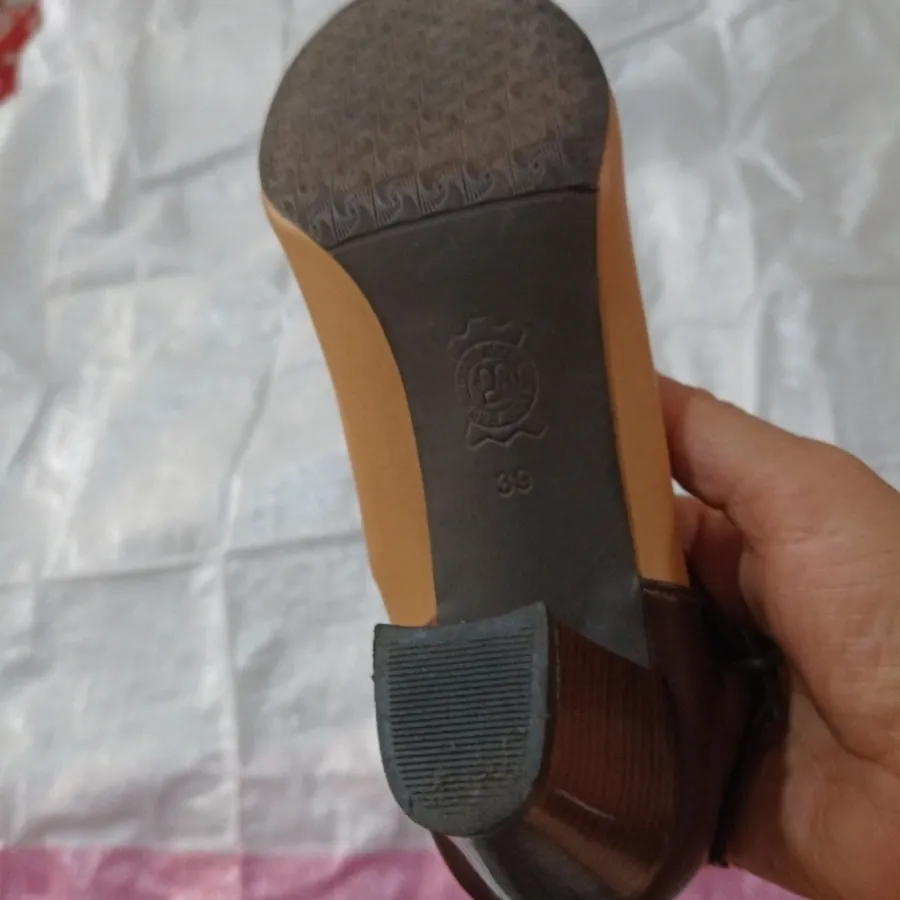 کفش مجلسی دورنگ بسیار شیک