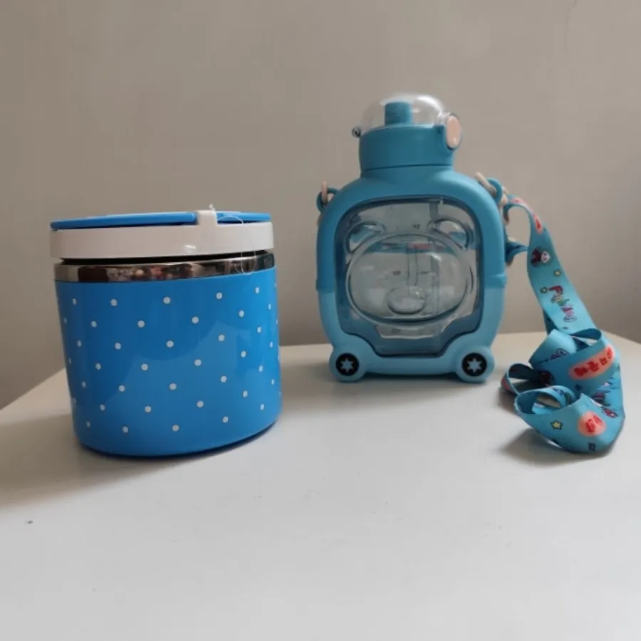 قمقمه  و ظرف غذا