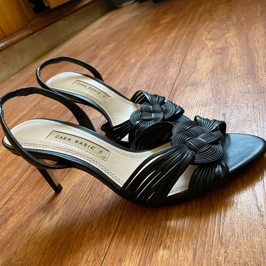 کفش زارا مشکی