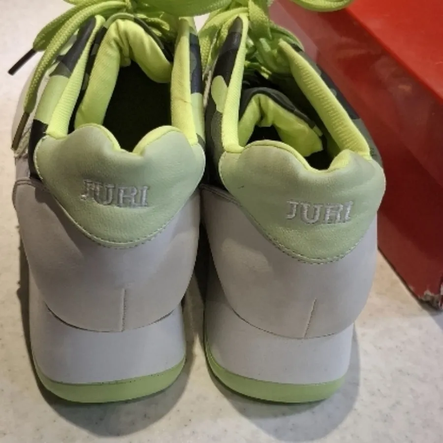 کتانی زنانه