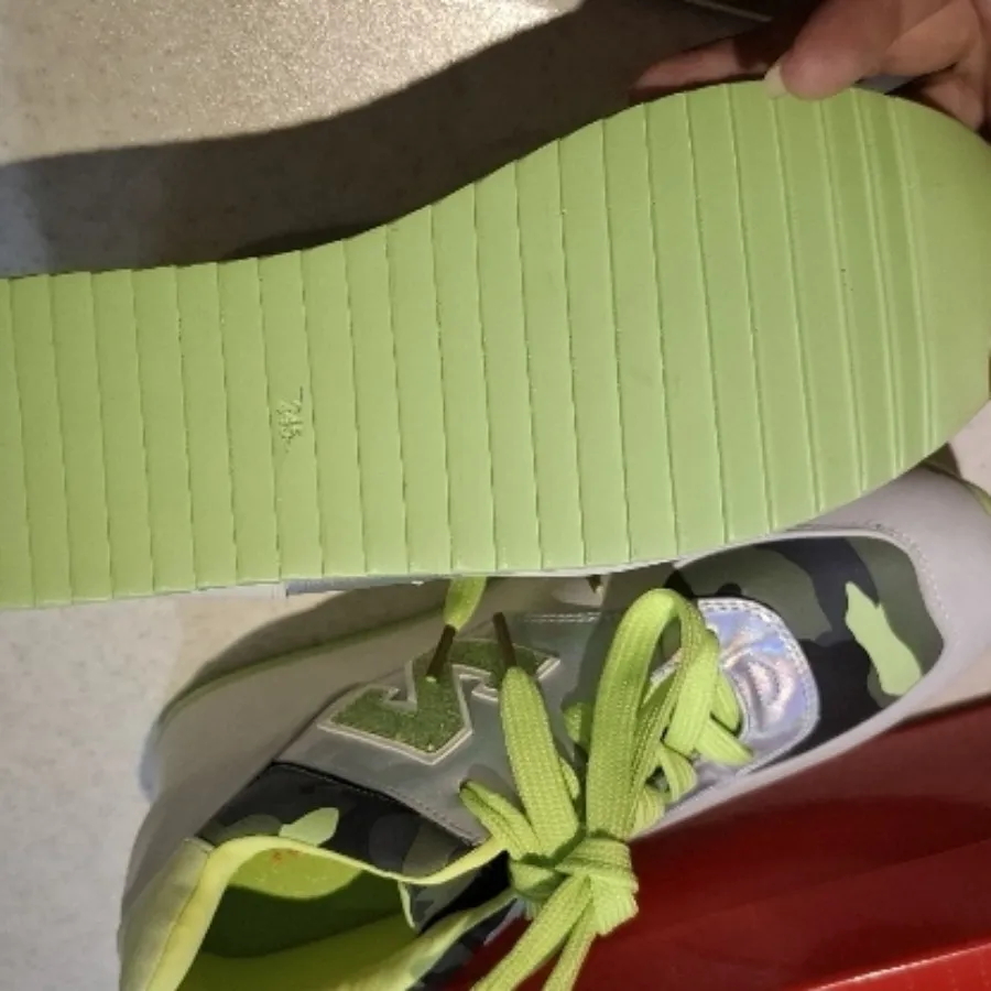 کتانی زنانه