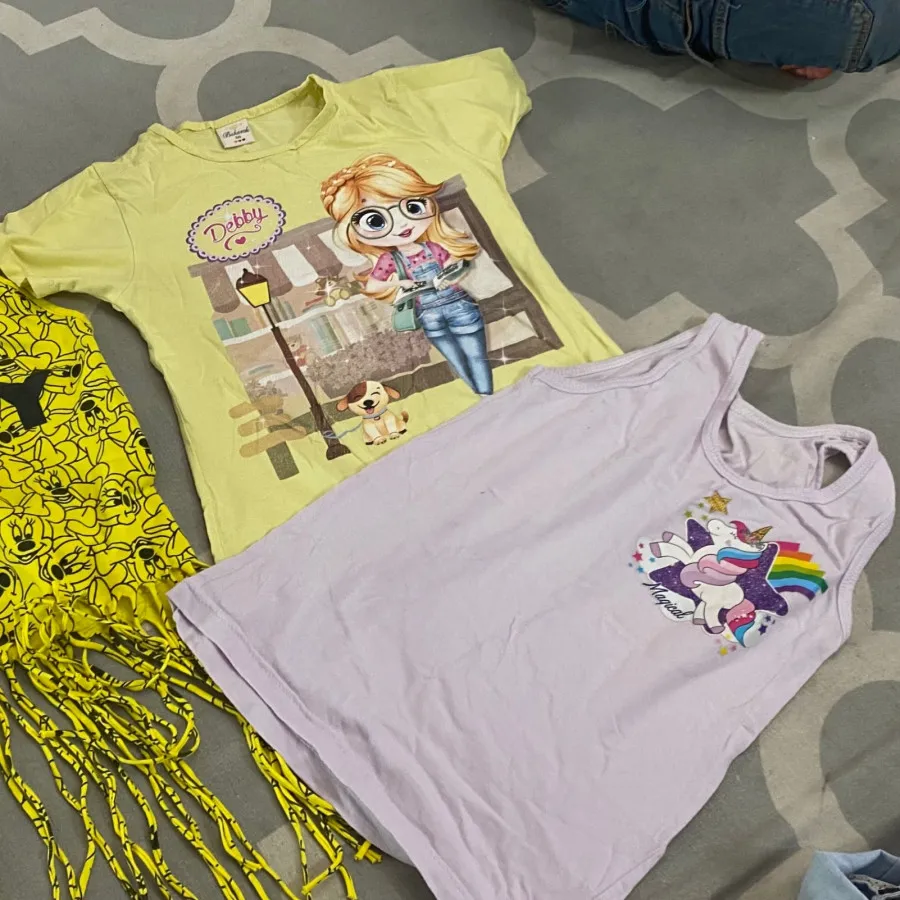 ست تاپ دامن و تیشرت