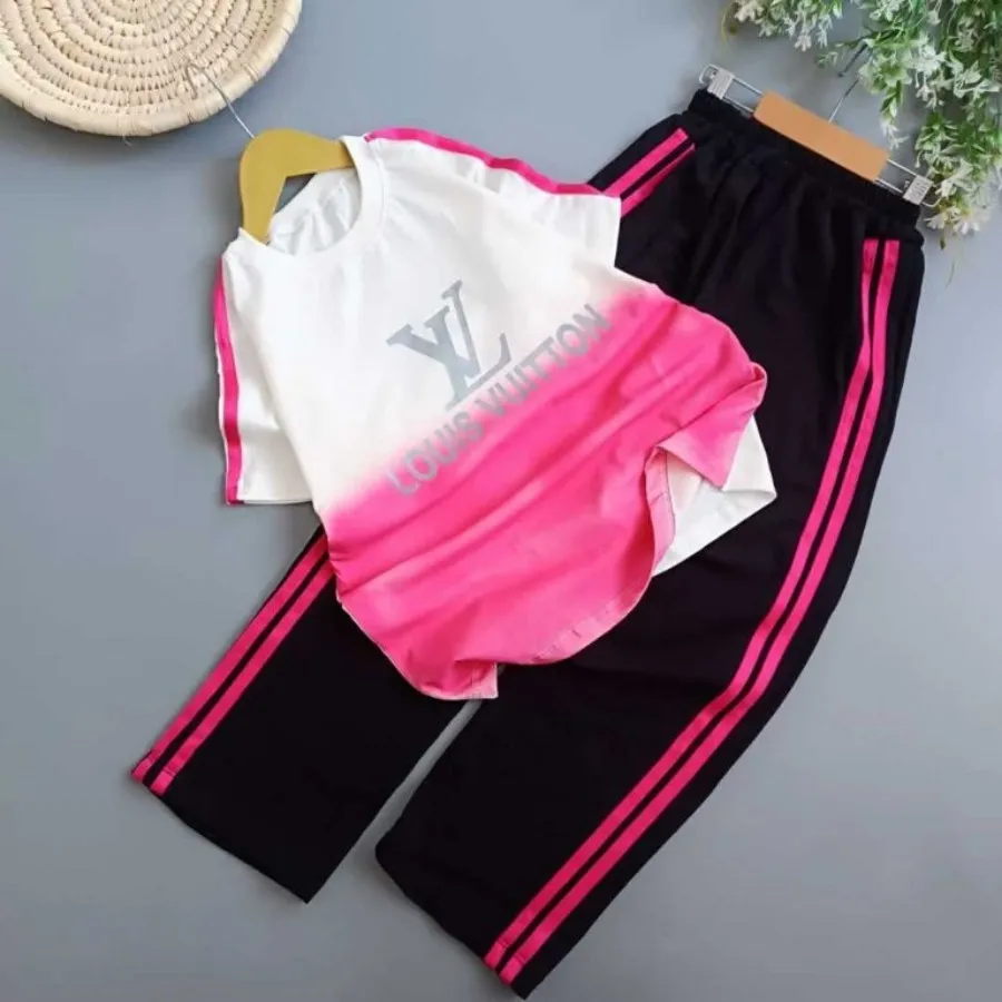 تیشرت شلوار بچگانه