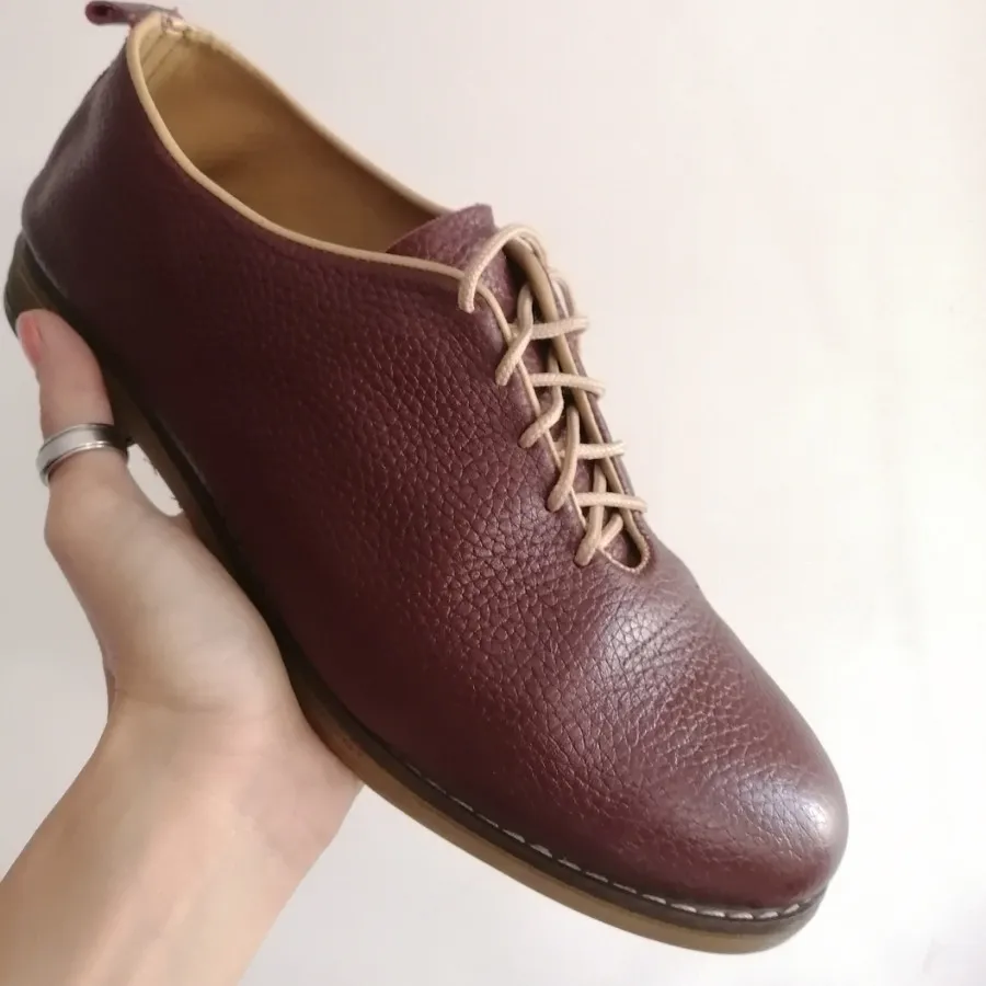 کفش چرم یونیسکس