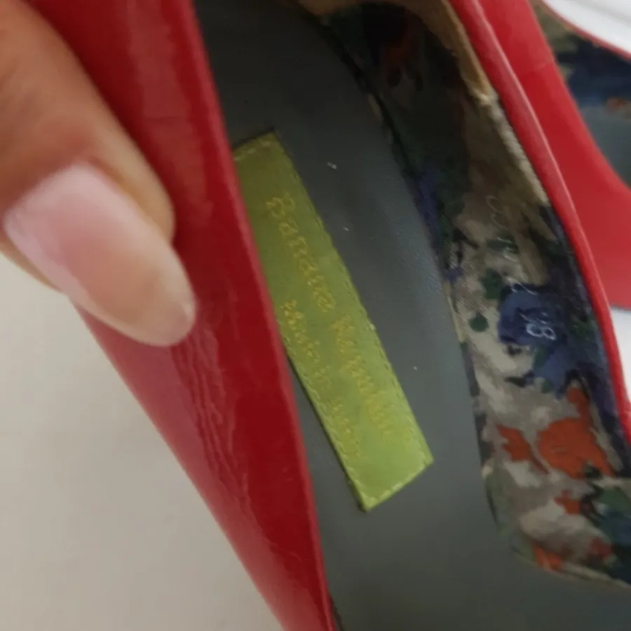 کفش برند banana republic