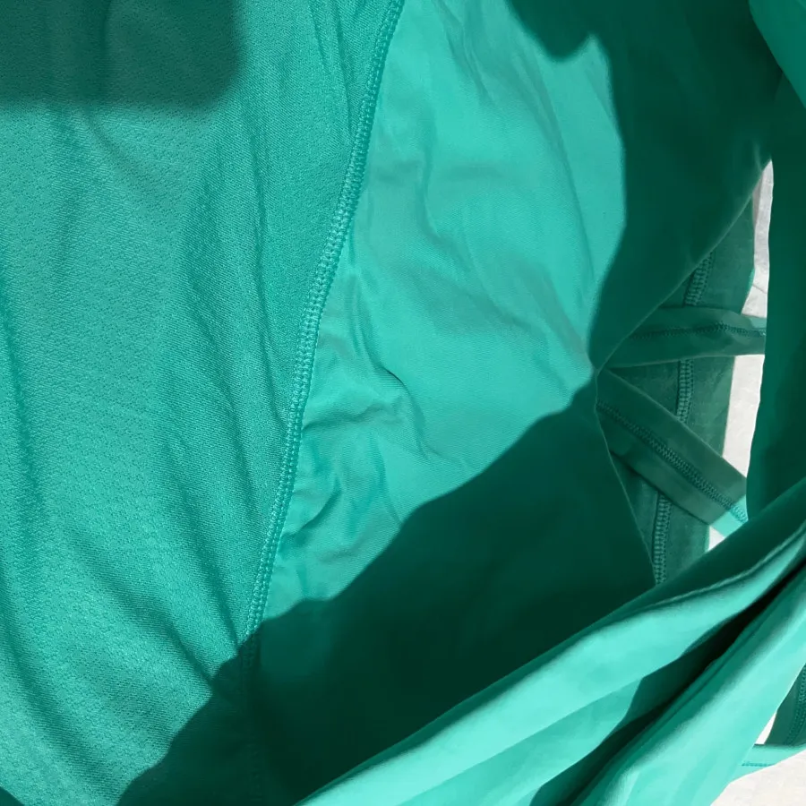 تاپ برند لولولمن lululem