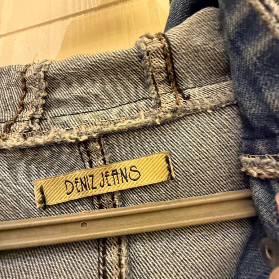 مانتو جین زاپدار