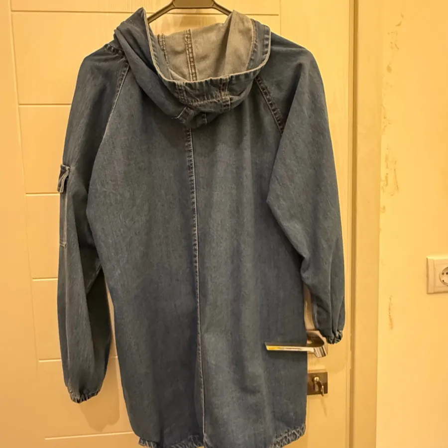 مانتو جین زاپدار