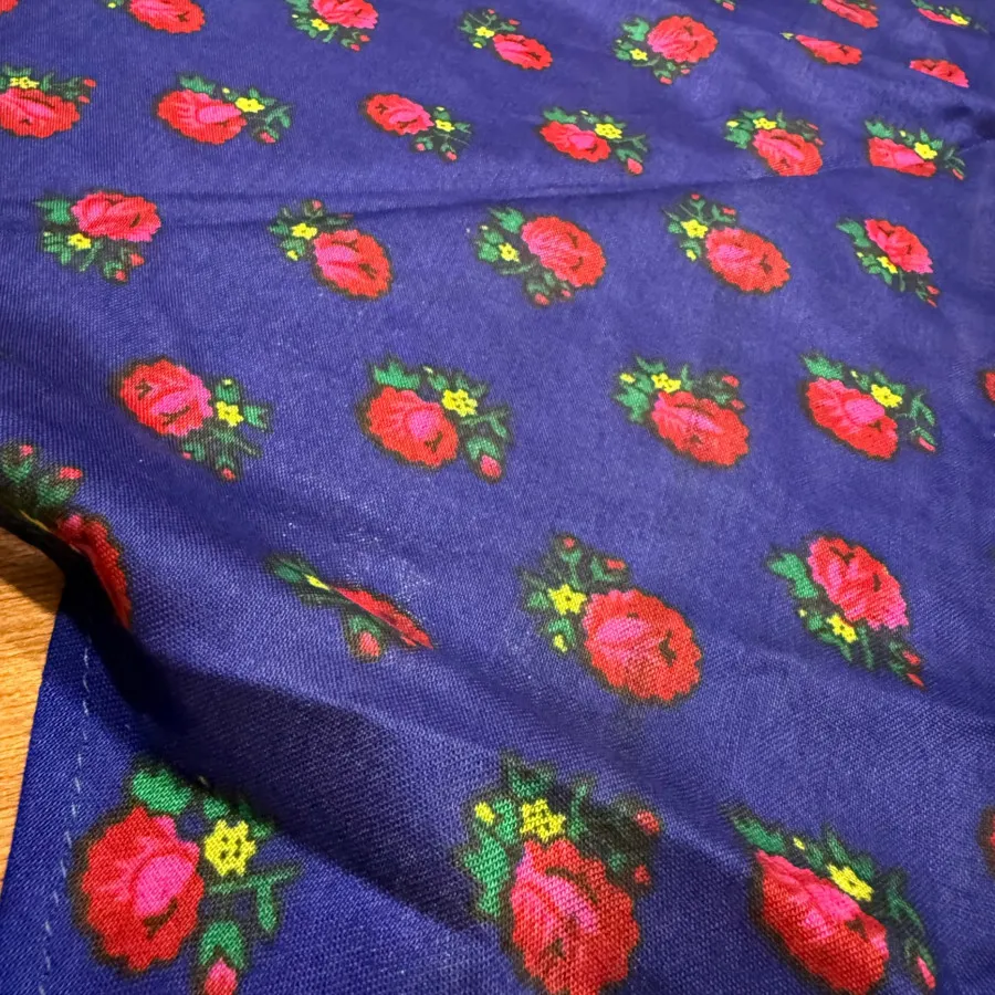 روسری سه گوش سنتی