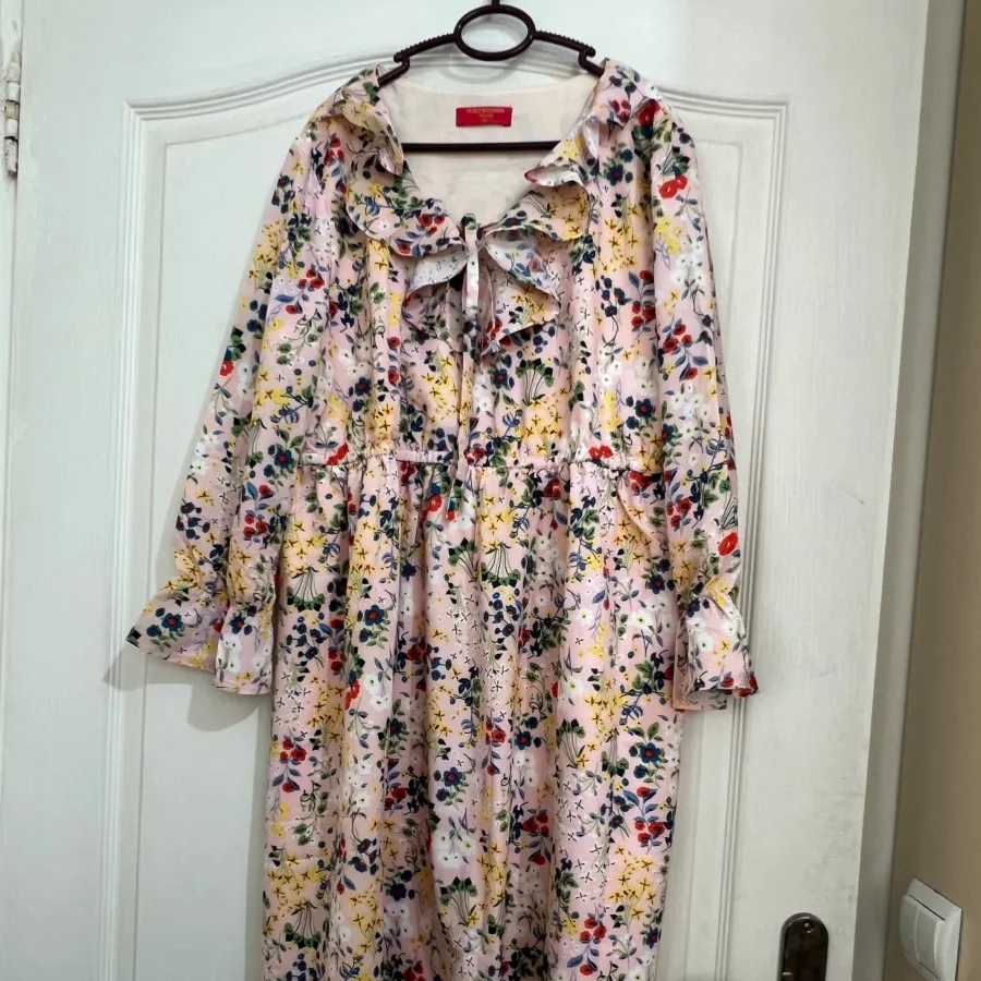 پیراهن با پارچه بهاری