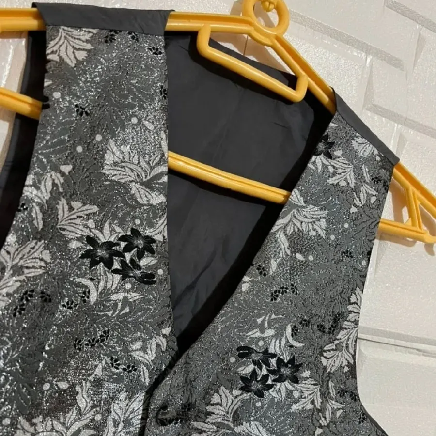 جلیقه زنانه