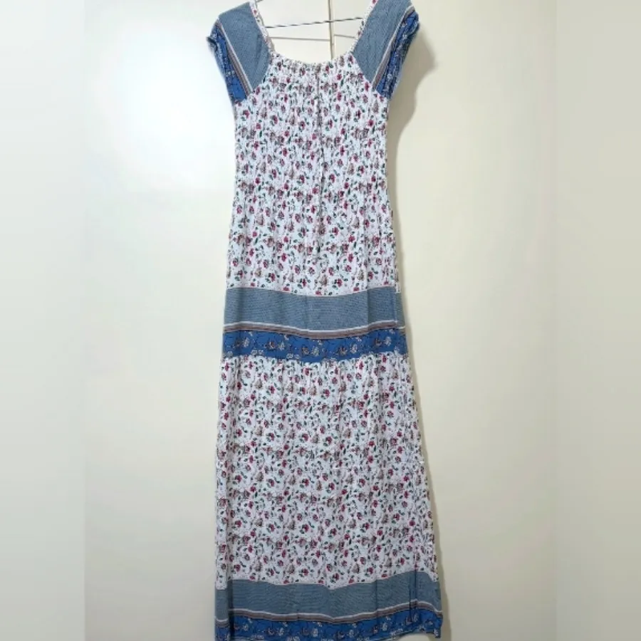 پیراهن دخترانه