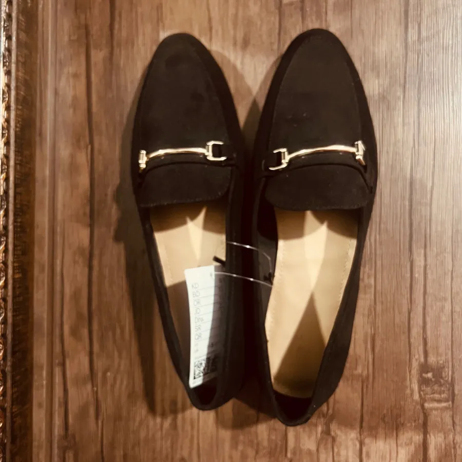 لوفر مشکی H&M