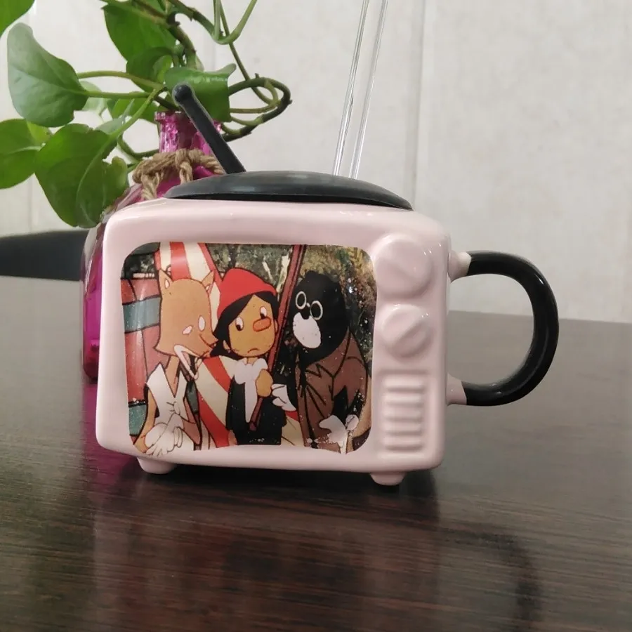 ماگ تلویزیونی زیبا